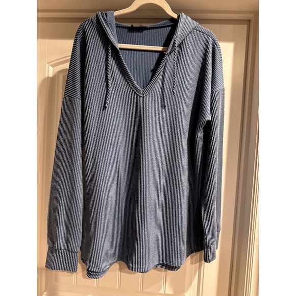 HEIMISH U S A Tops - HEIMISH USA Blue Ribbed Knit V Neck Hoodie Tunic Top Plus Size 1XL Gorpcore